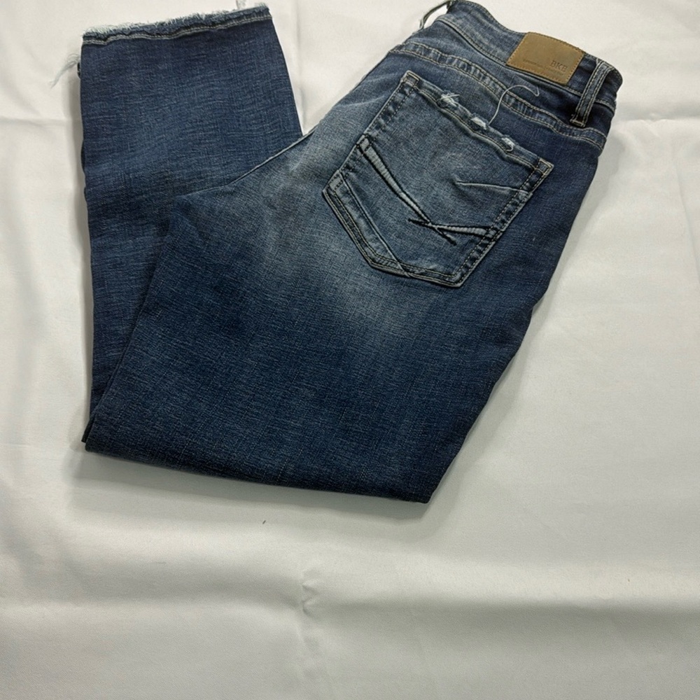 BKE Blue Capris‎ with Subtle Fading